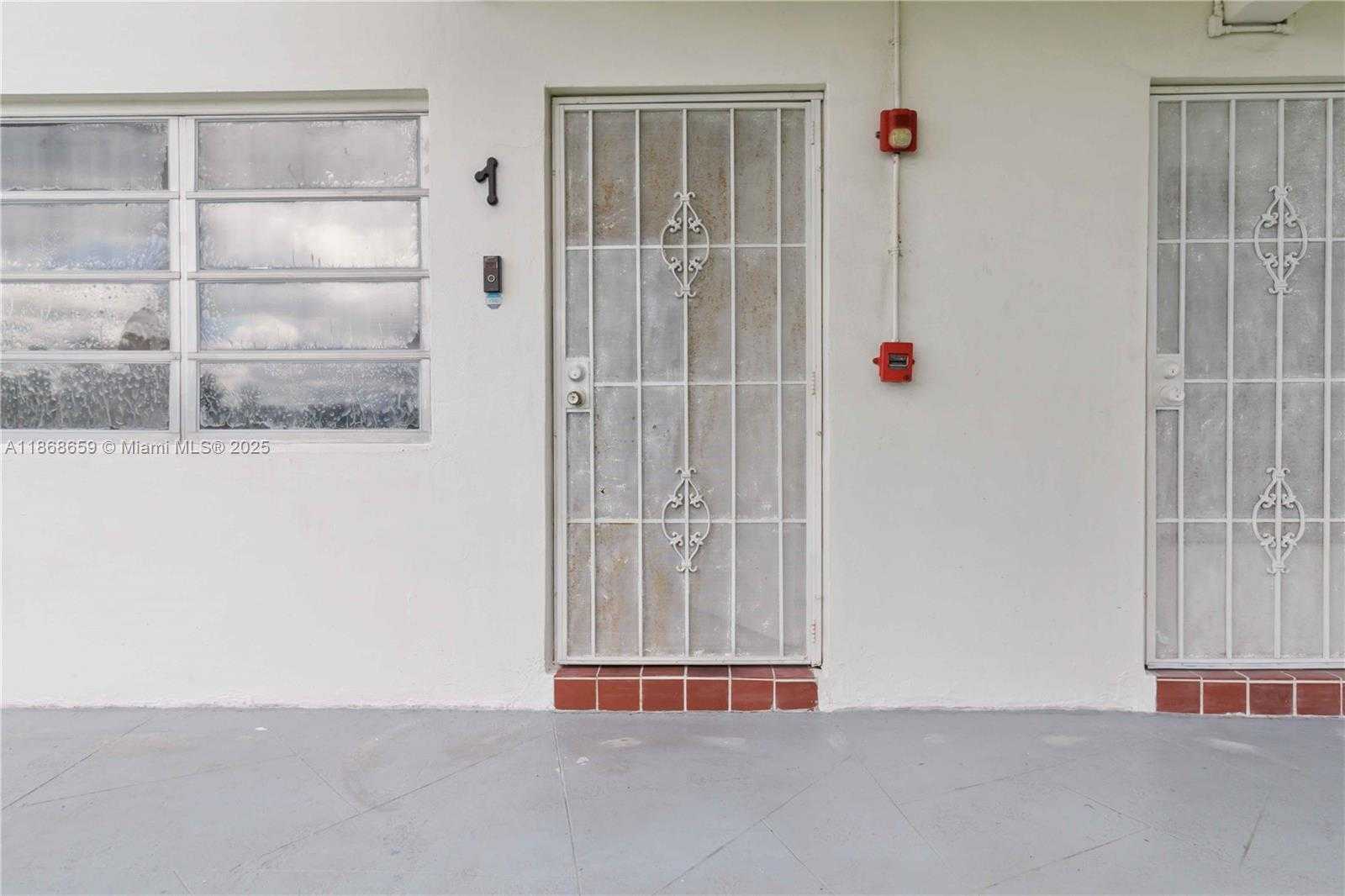 Small Image of 11 NORTH EAST 204TH ST #1, Miami Gardens Number 4