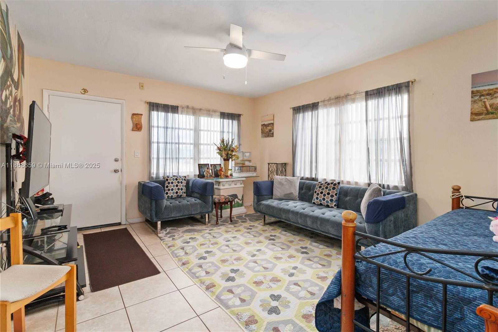Small Image of 11 NORTH EAST 204TH ST #1, Miami Gardens Number 5