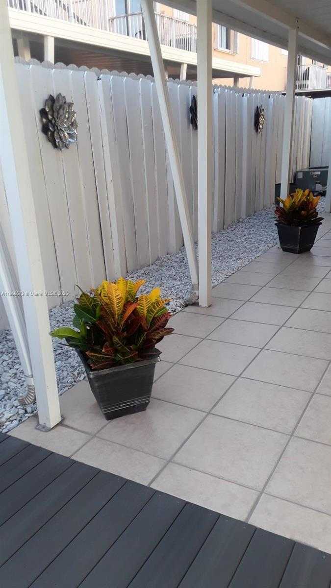 Small Image of 6919 WEST 36TH AVE #101, Hialeah Number 16