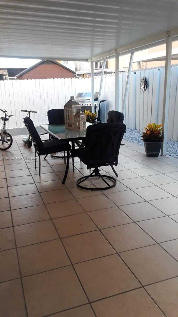Small Image of 6919 WEST 36TH AVE #101, Hialeah Number 17