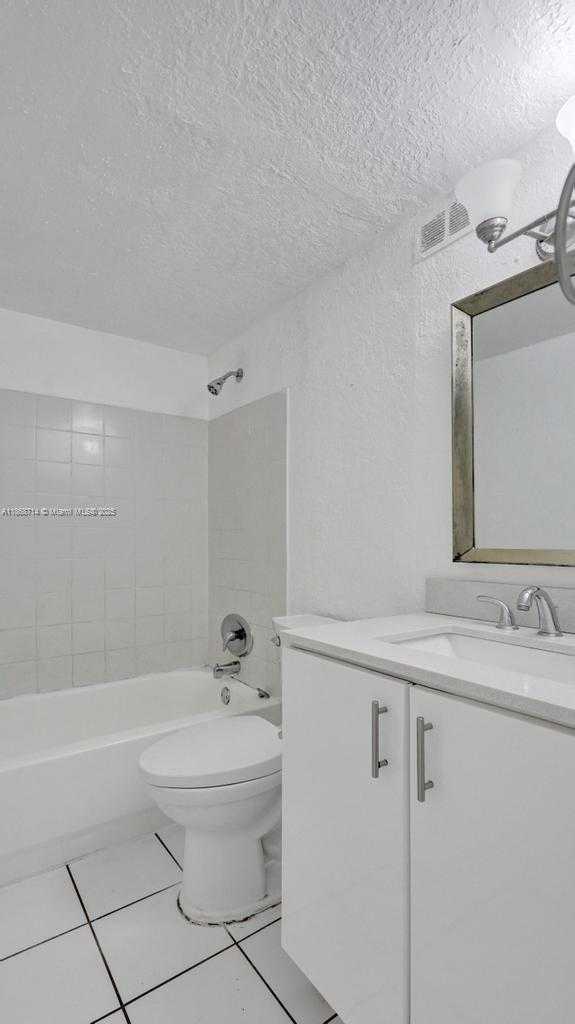 Small Image of 1251 NORTH EAST 108TH ST #411, Miami Number 12