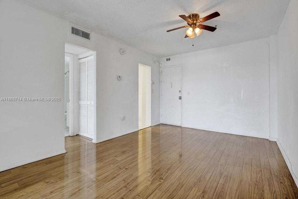 Small Image of 1251 NORTH EAST 108TH ST #411, Miami Number 15