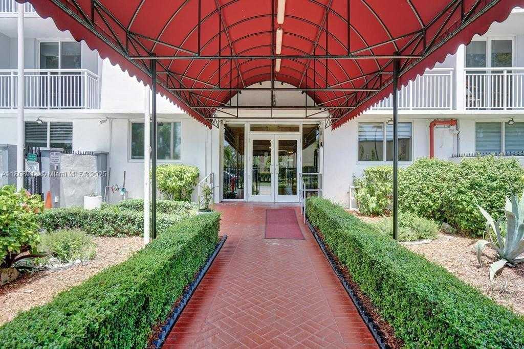 Small Image of 1251 NORTH EAST 108TH ST #411, Miami Number 20