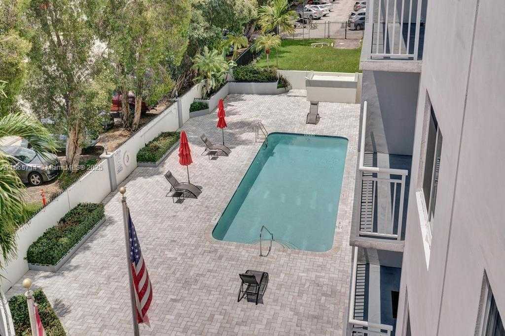 Small Image of 1251 NORTH EAST 108TH ST #411, Miami Number 23