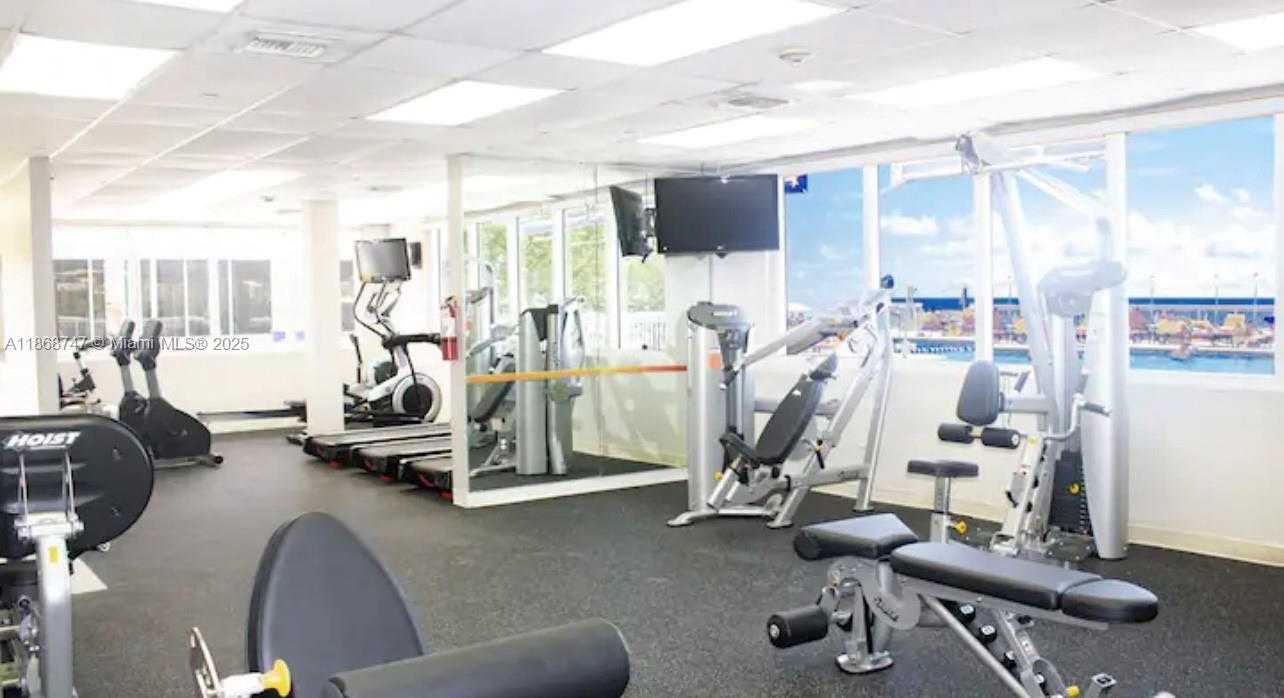 Small Image of 19201 COLLINS AVE #545, Sunny Isles Beach Number 11