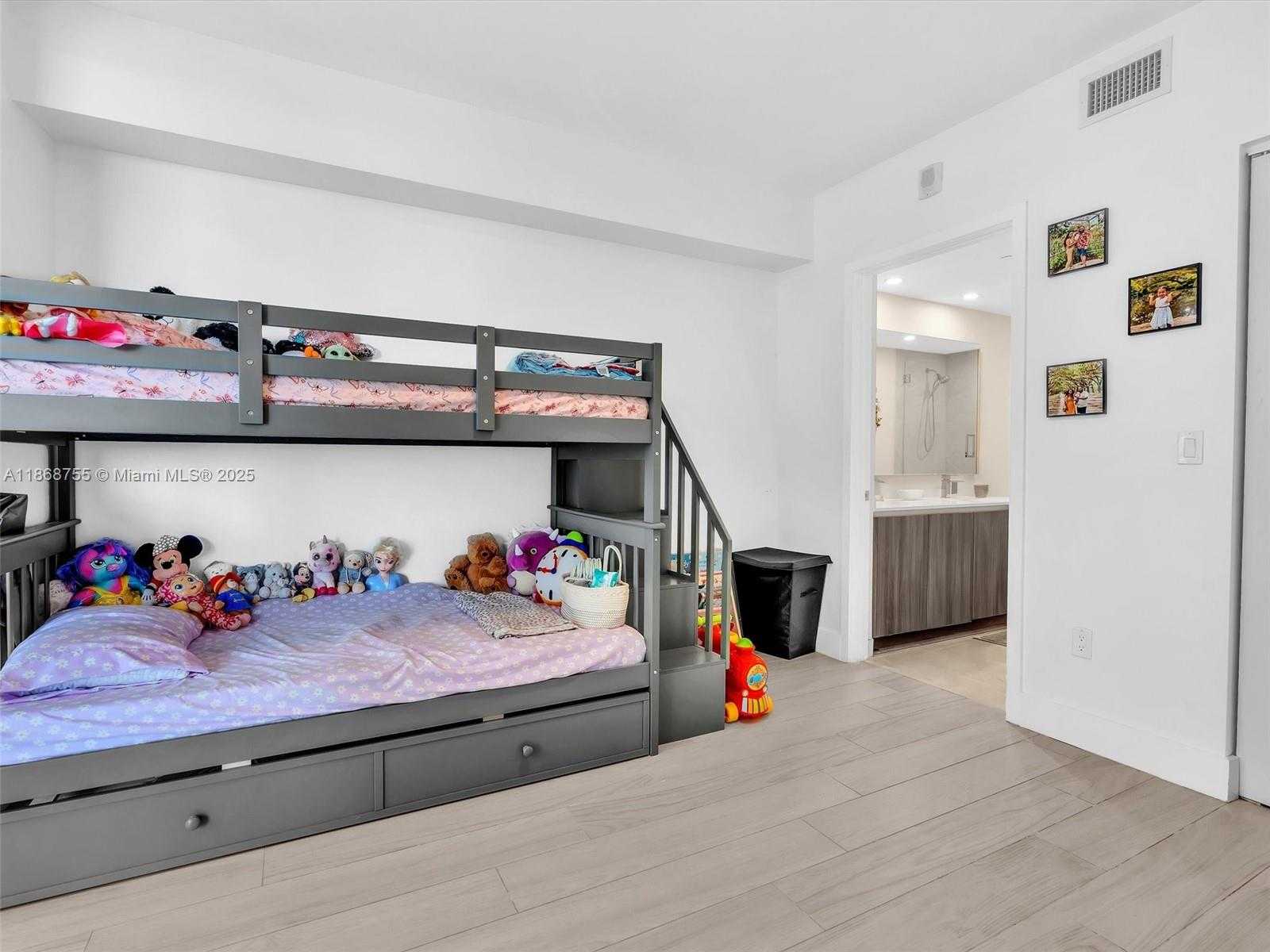 Small Image of 488 NORTH EAST 18TH ST #2309, Miami Number 28