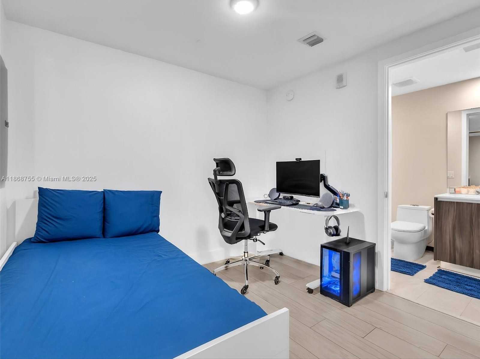 Small Image of 488 NORTH EAST 18TH ST #2309, Miami Number 32