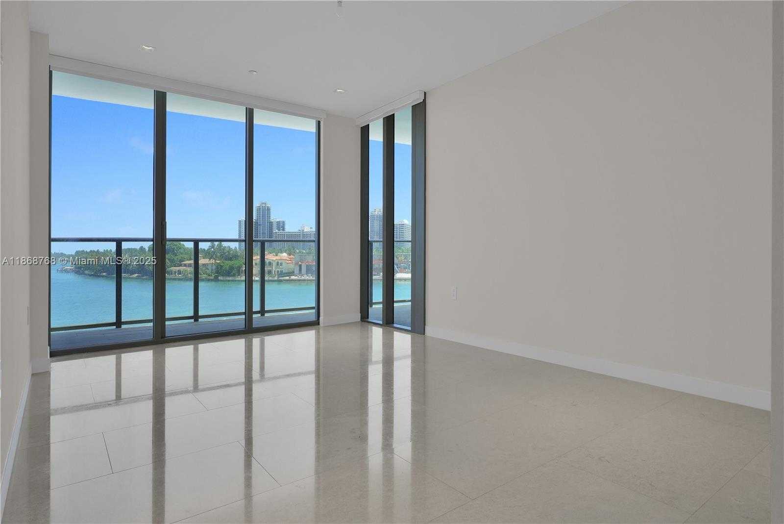 Small Image of 1135 103 #505, Bay Harbor Islands Number 16
