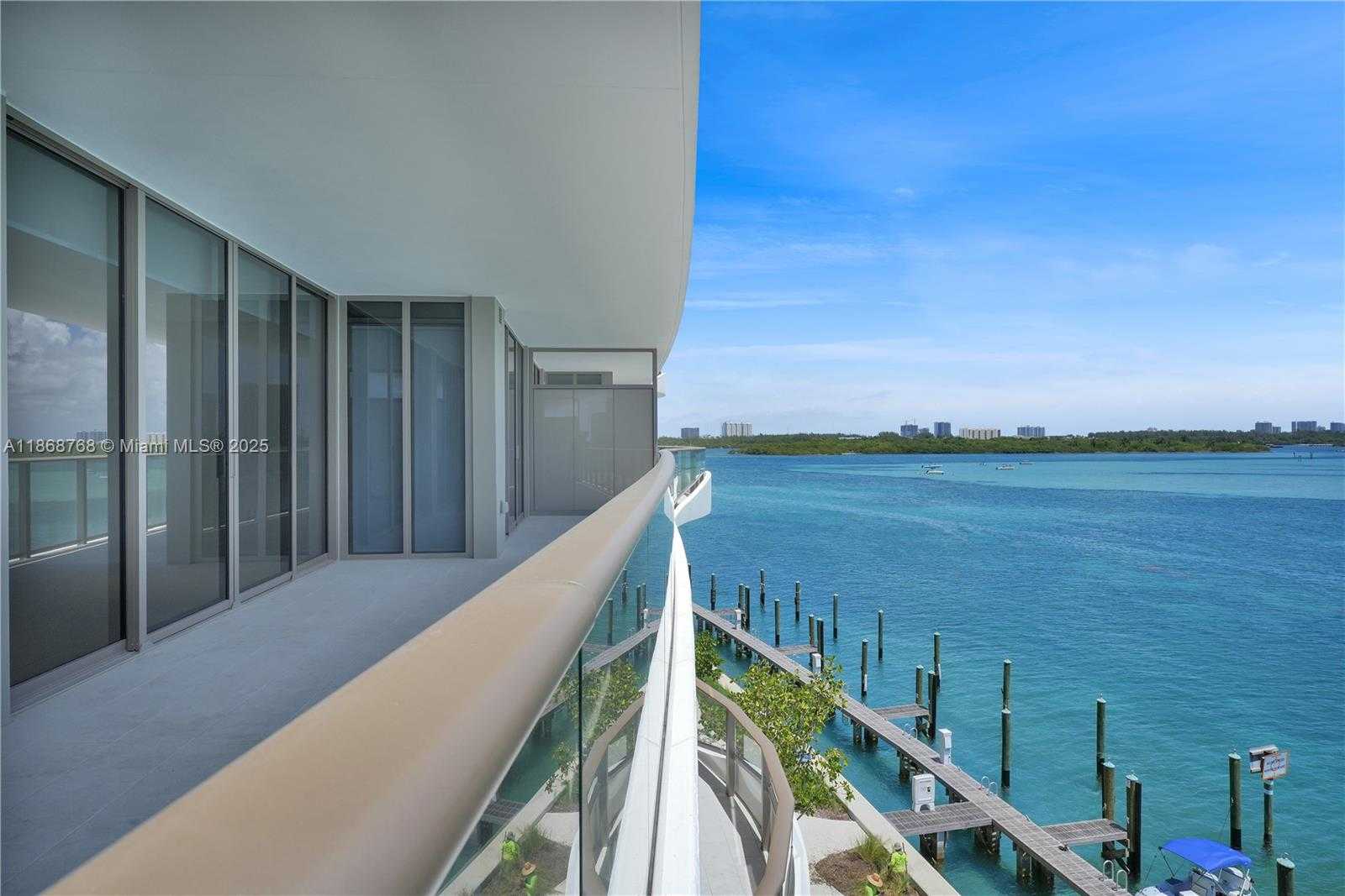 Small Image of 1135 103 #505, Bay Harbor Islands Number 3