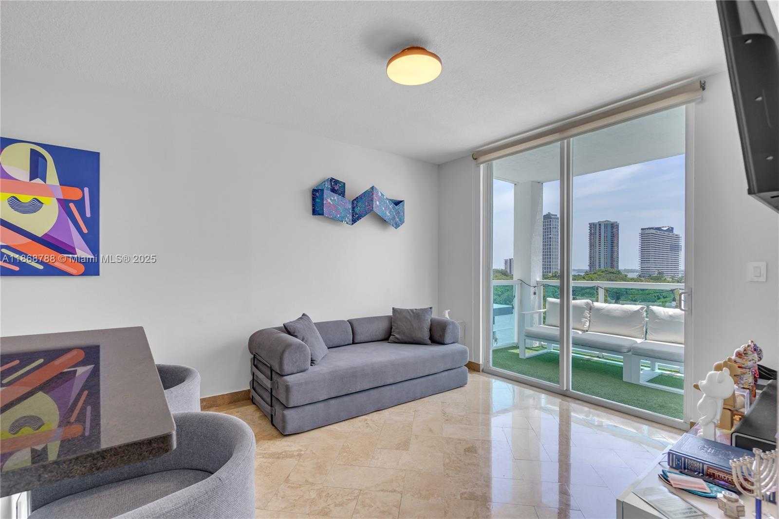 Small Image of 1723 SOUTH WEST 2ND AVE #902, Miami Number 12