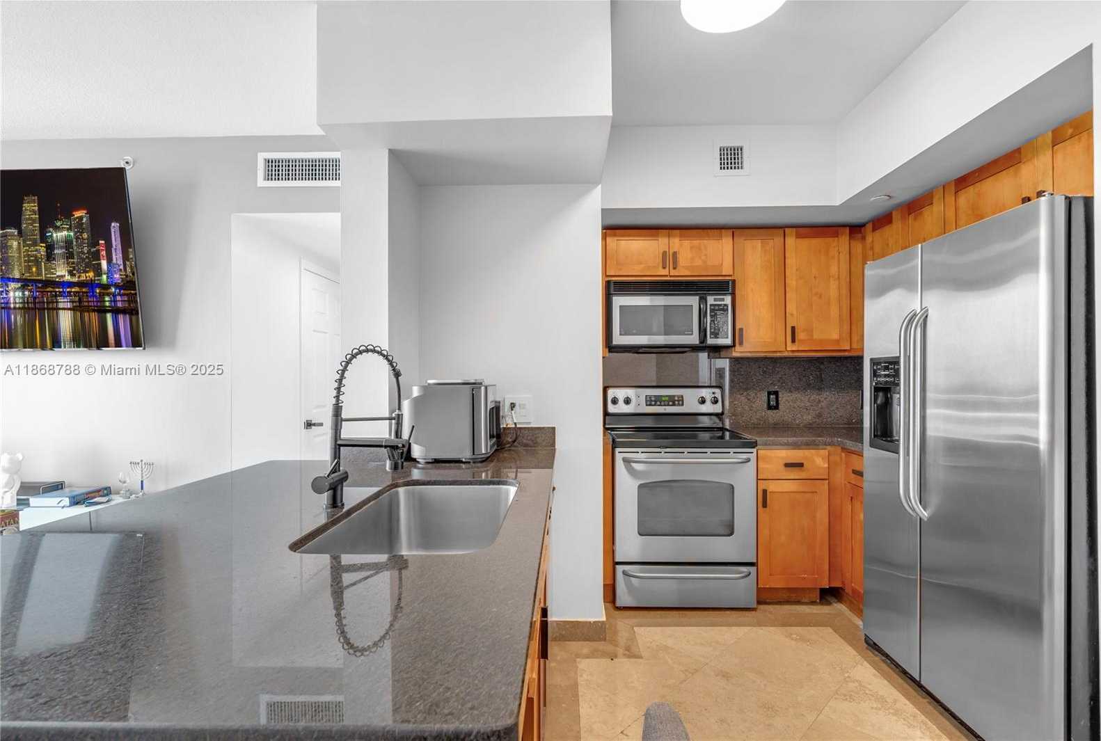 Small Image of 1723 SOUTH WEST 2ND AVE #902, Miami Number 7