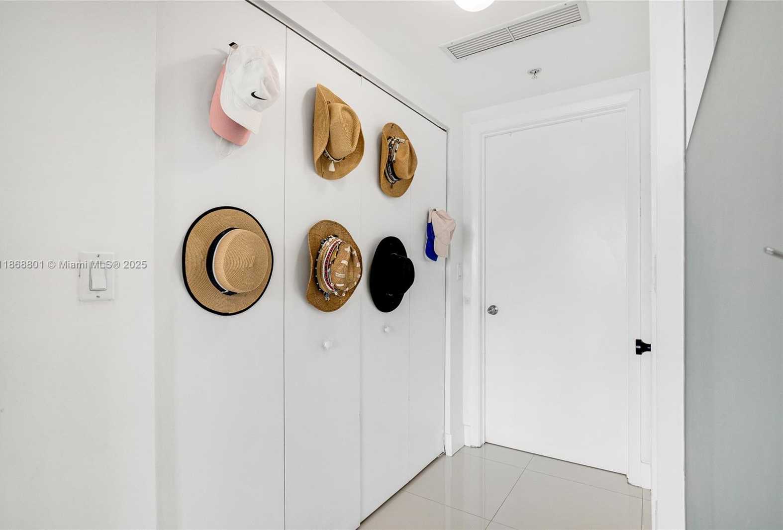 Small Image of 92 SOUTH WEST 3RD ST #4312, Miami Number 10