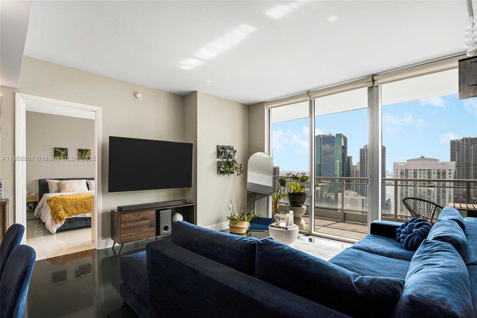 Small Image of 92 SOUTH WEST 3RD ST #4312, Miami Number 2