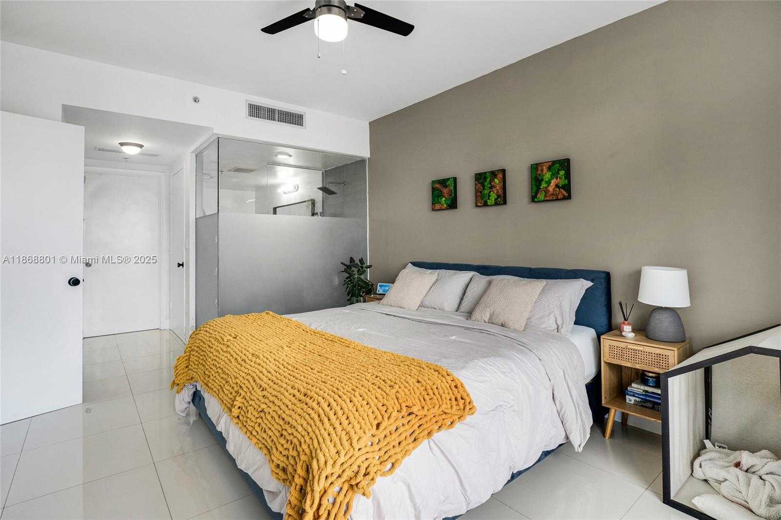 Small Image of 92 SOUTH WEST 3RD ST #4312, Miami Number 9