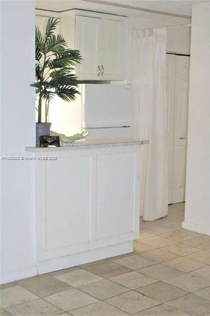 Small Image of 7904 WEST DR #908, North Bay Village Number 4