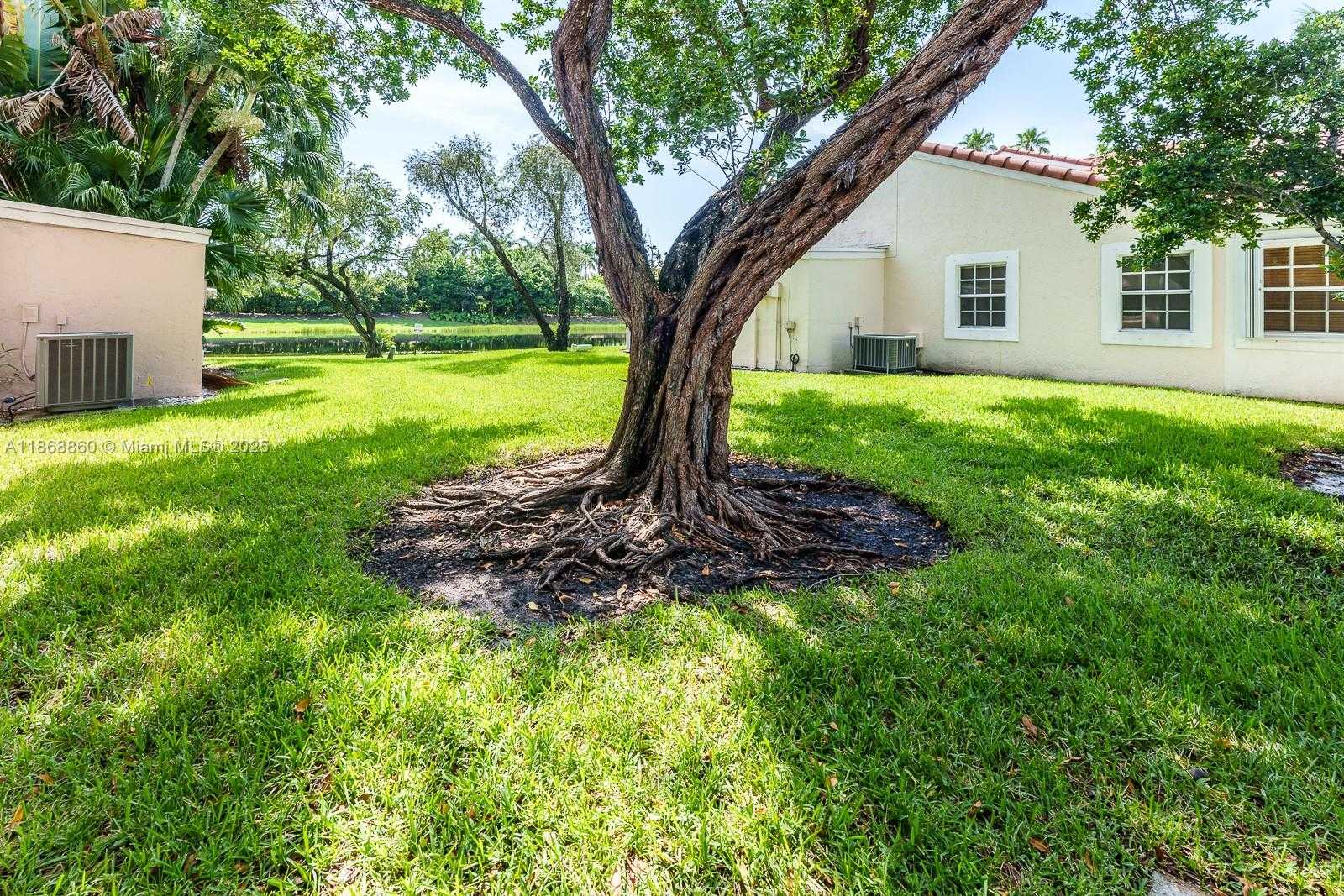 Small Image of 1462 SPRINGSIDE DR, Weston Number 17
