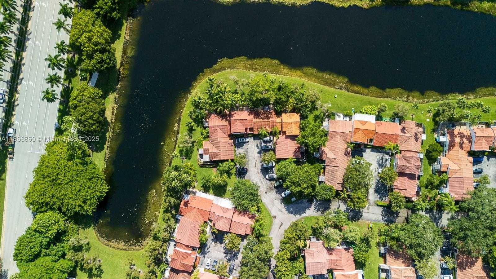 Small Image of 1462 SPRINGSIDE DR, Weston Number 24