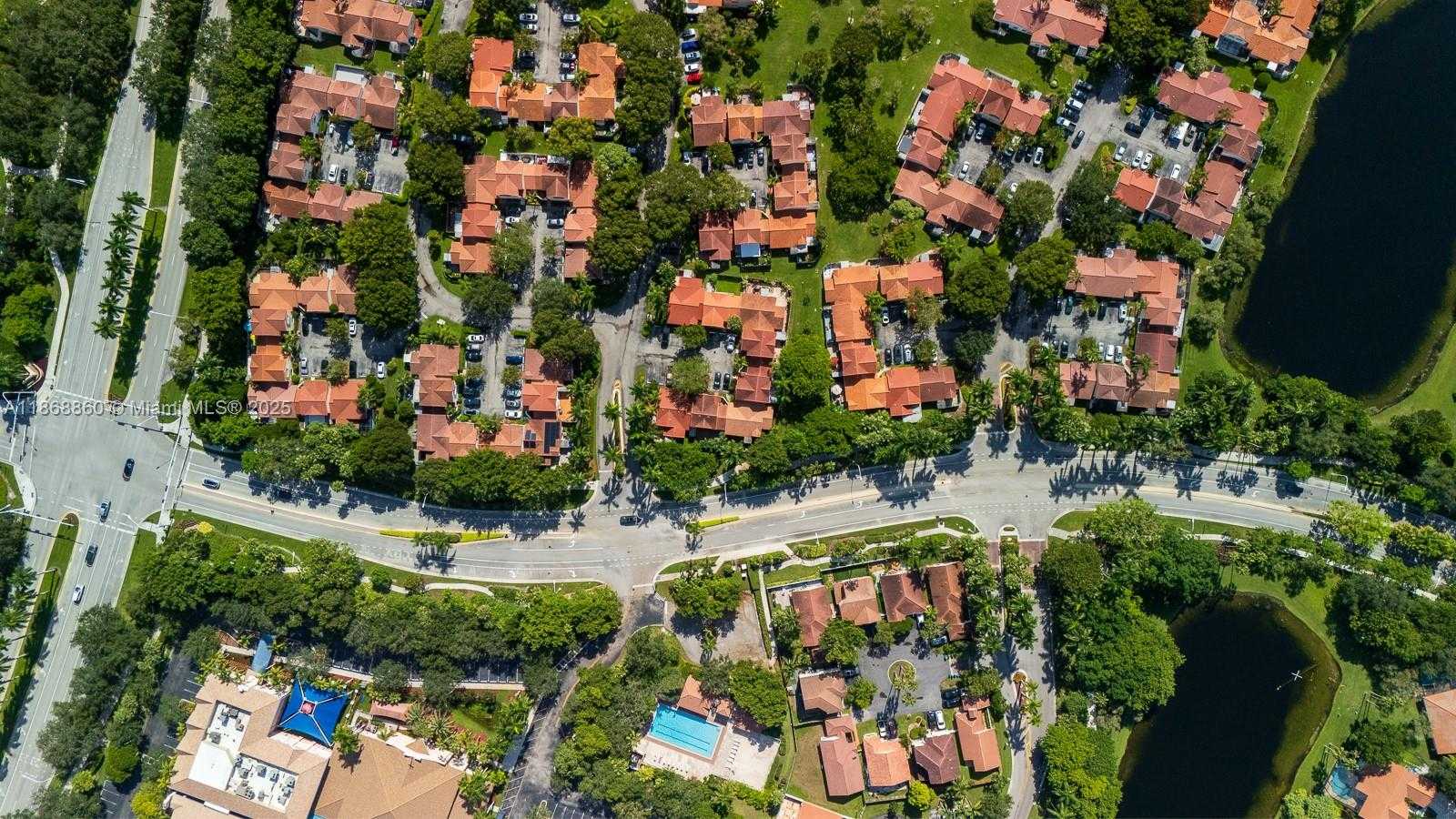 Small Image of 1462 SPRINGSIDE DR, Weston Number 28
