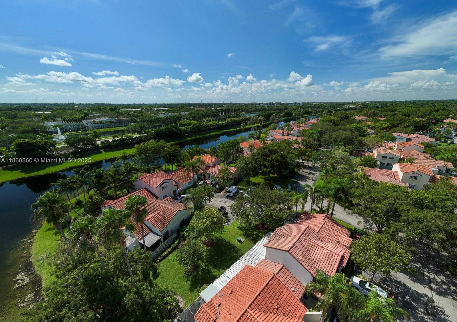 Small Image of 1462 SPRINGSIDE DR, Weston Number 32