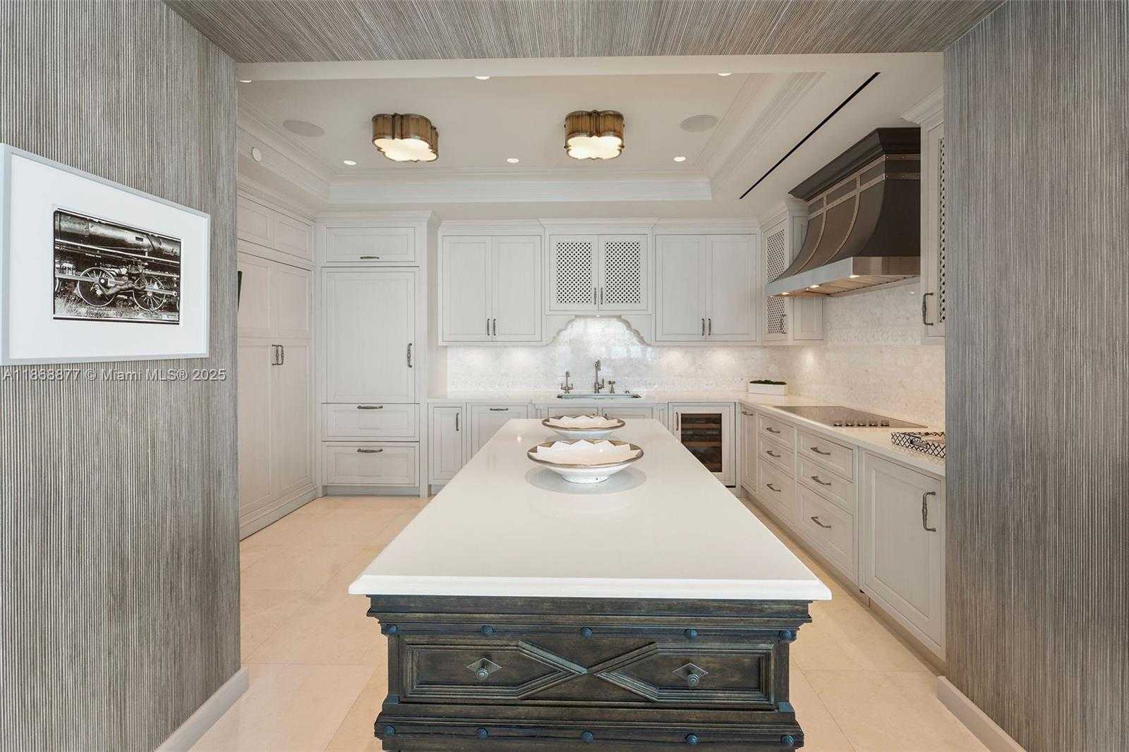 Small Image of 5959 COLLINS AVE #1007, Miami Beach Number 11