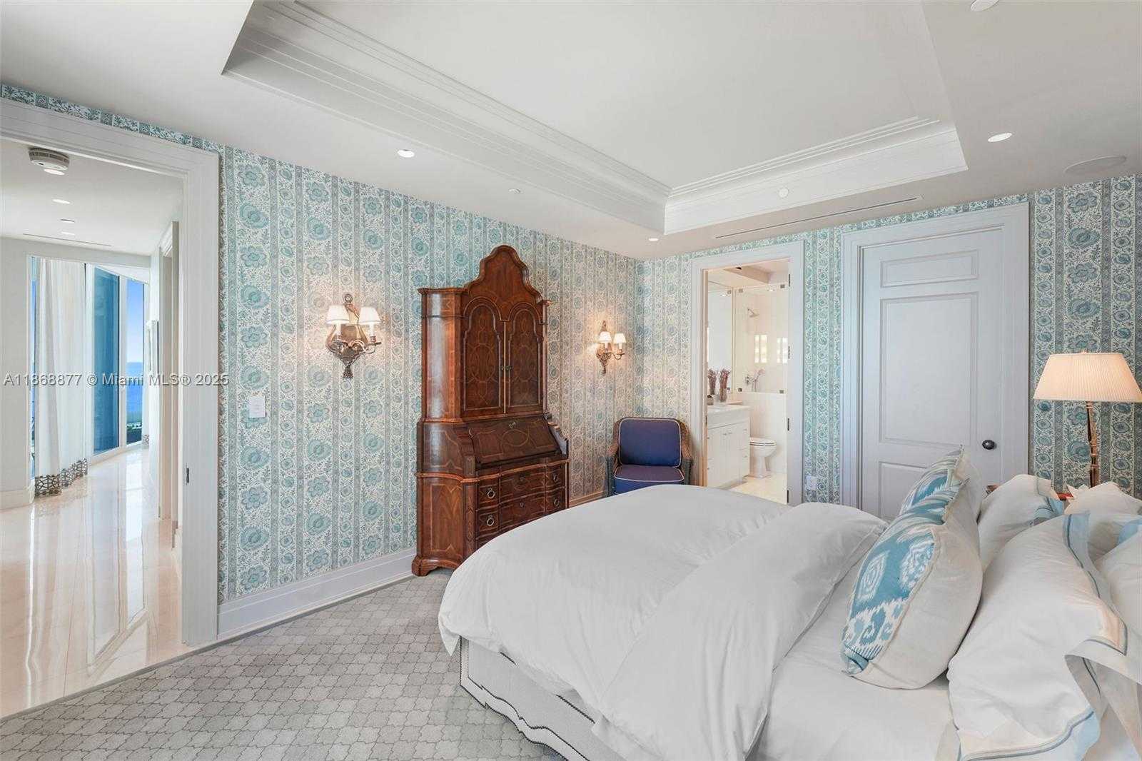 Small Image of 5959 COLLINS AVE #1007, Miami Beach Number 32