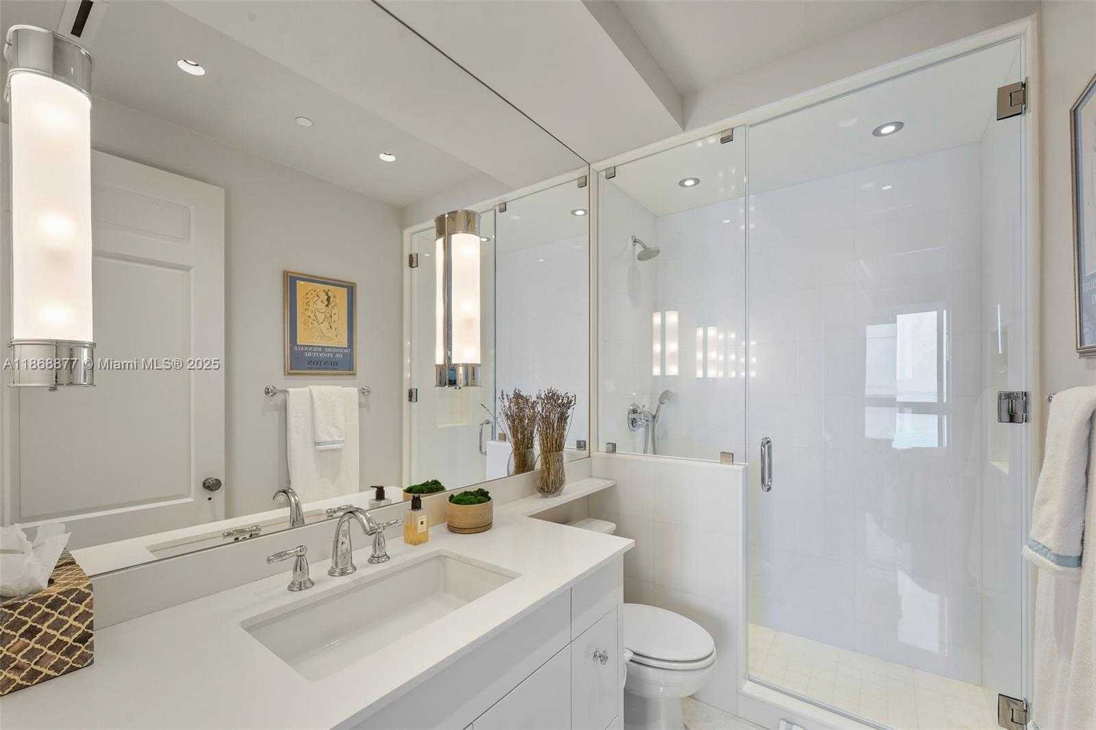 Small Image of 5959 COLLINS AVE #1007, Miami Beach Number 33