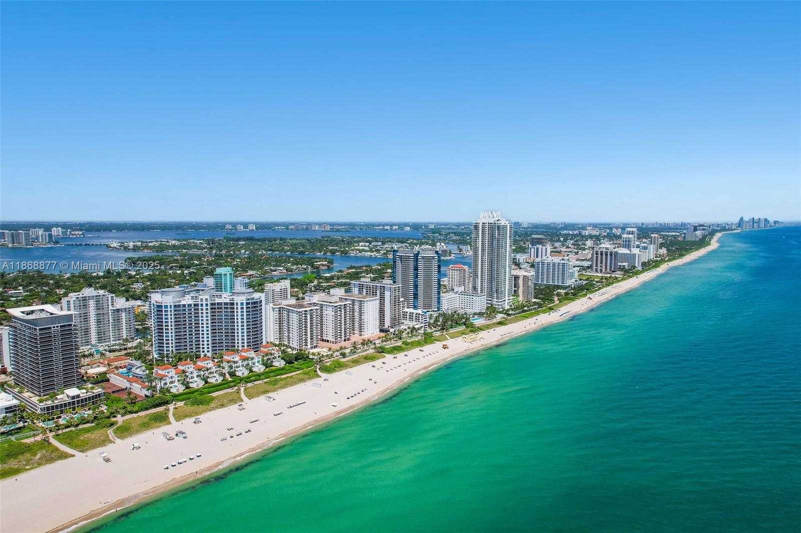 Small Image of 5959 COLLINS AVE #1007, Miami Beach Number 44
