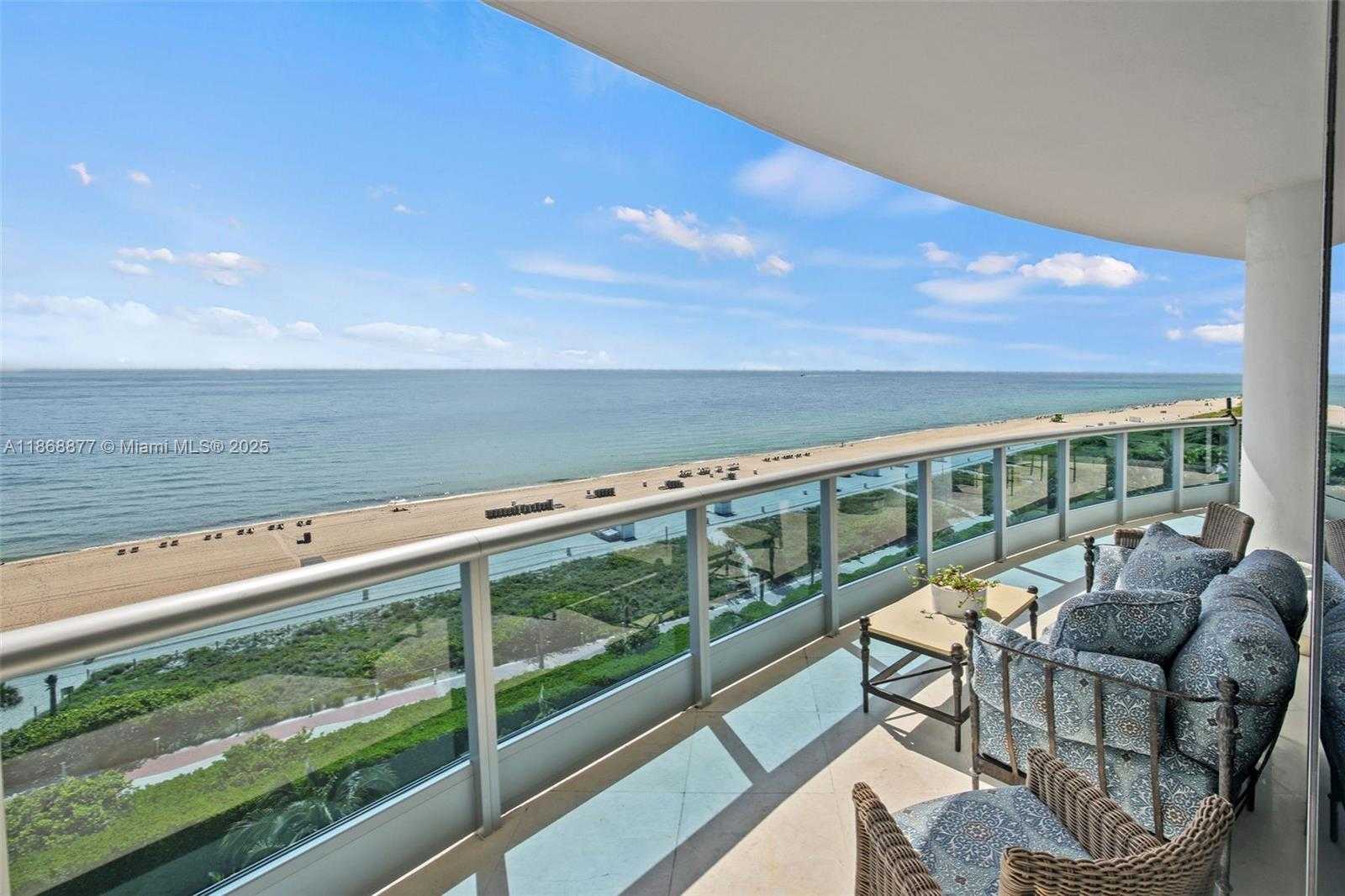 Small Image of 5959 COLLINS AVE #1007, Miami Beach Number 47