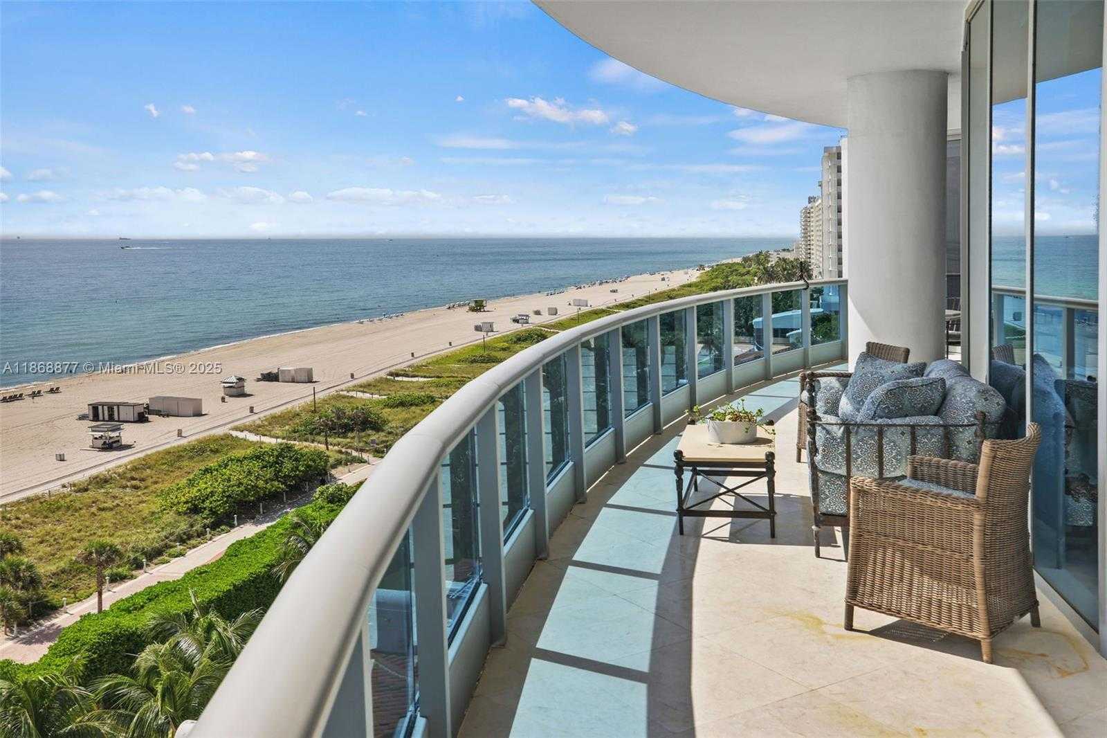 Small Image of 5959 COLLINS AVE #1007, Miami Beach Number 48