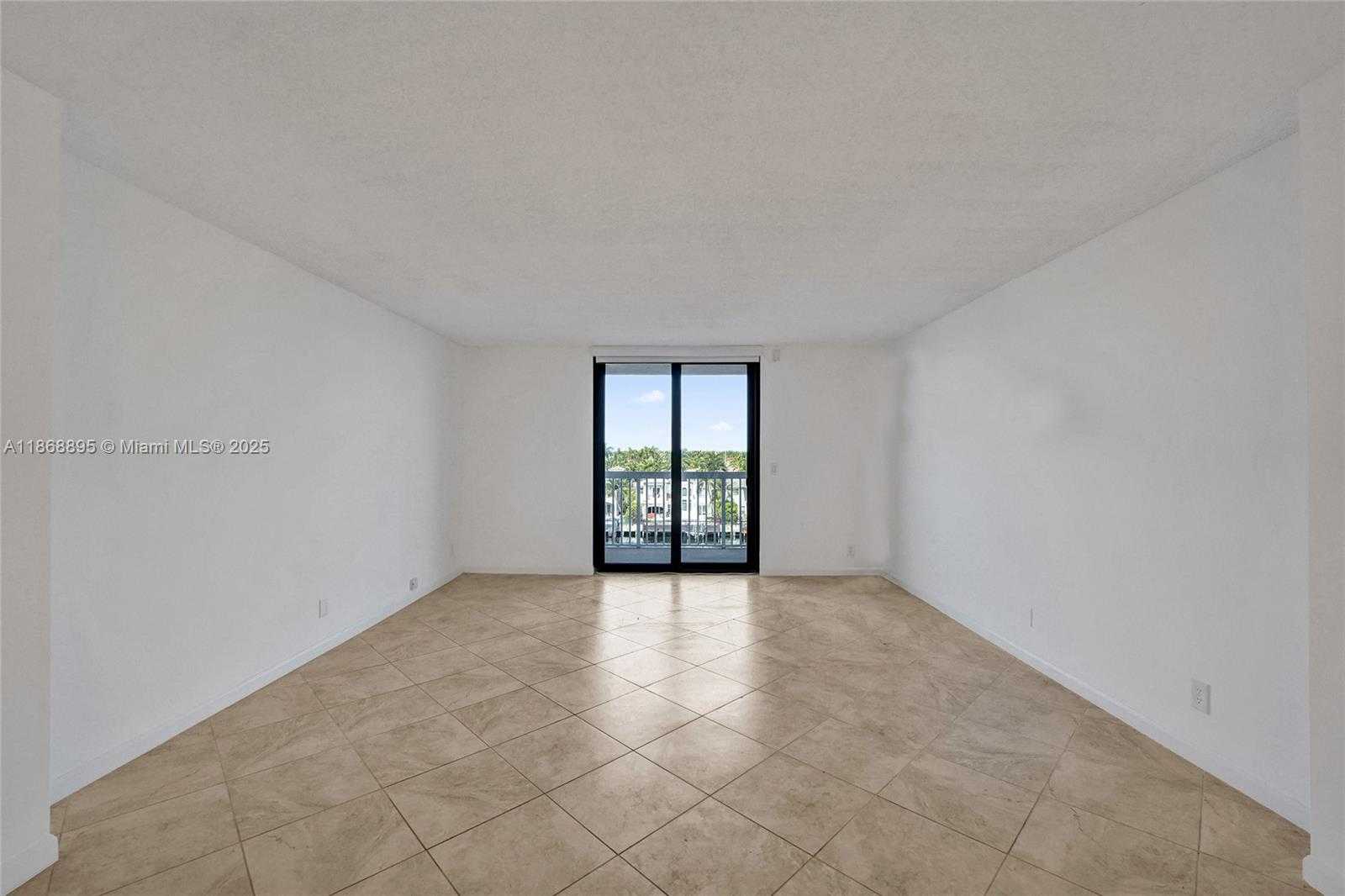 Small Image of 1500 SOUTH OCEAN DR #6F, Hollywood Number 10