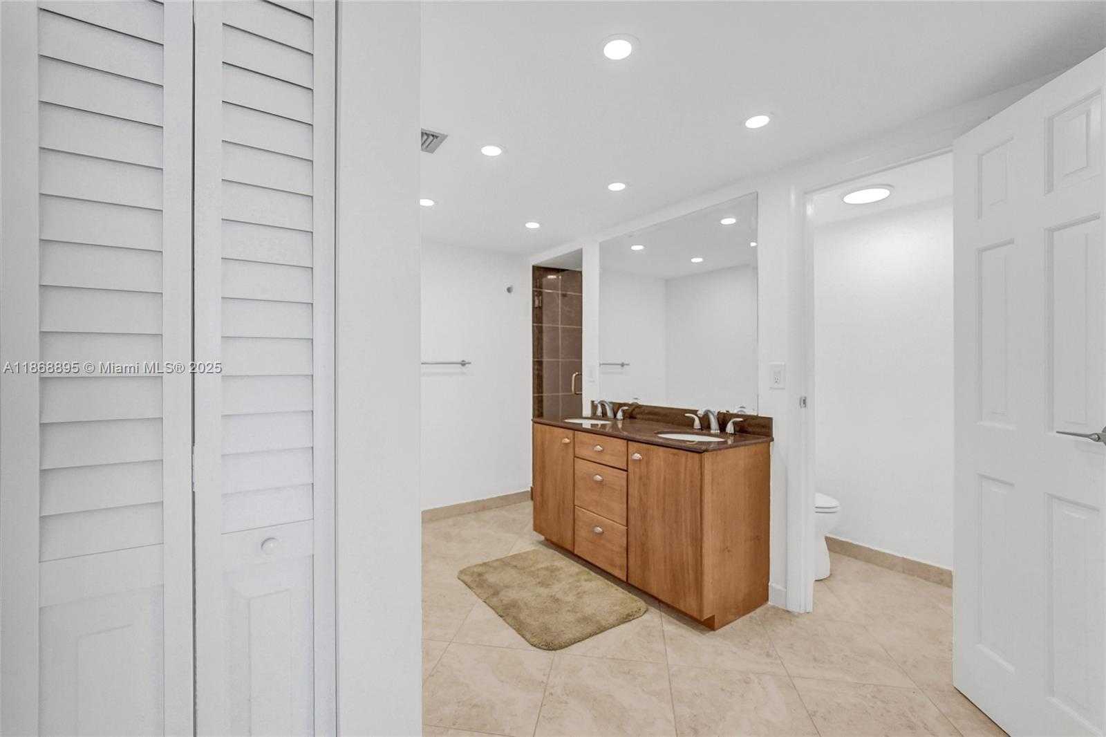 Small Image of 1500 SOUTH OCEAN DR #6F, Hollywood Number 17