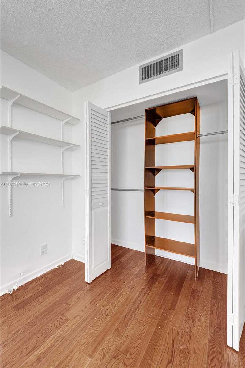 Small Image of 1500 SOUTH OCEAN DR #6F, Hollywood Number 22