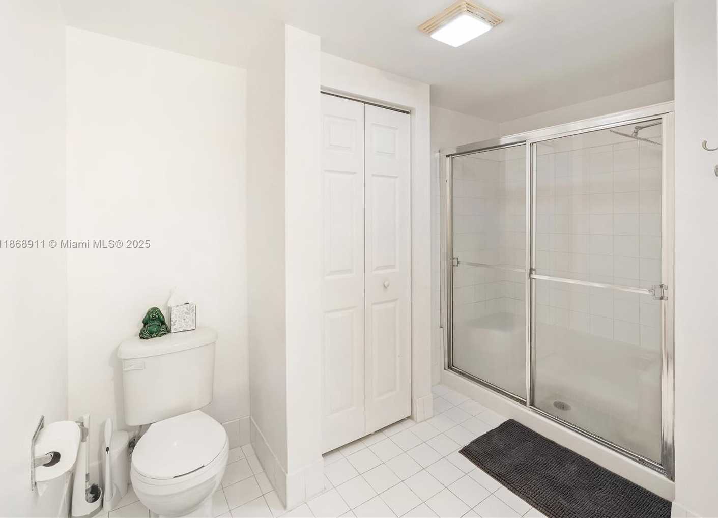 Small Image of 17100 NORTH BAY RD #1810, Sunny Isles Beach Number 19