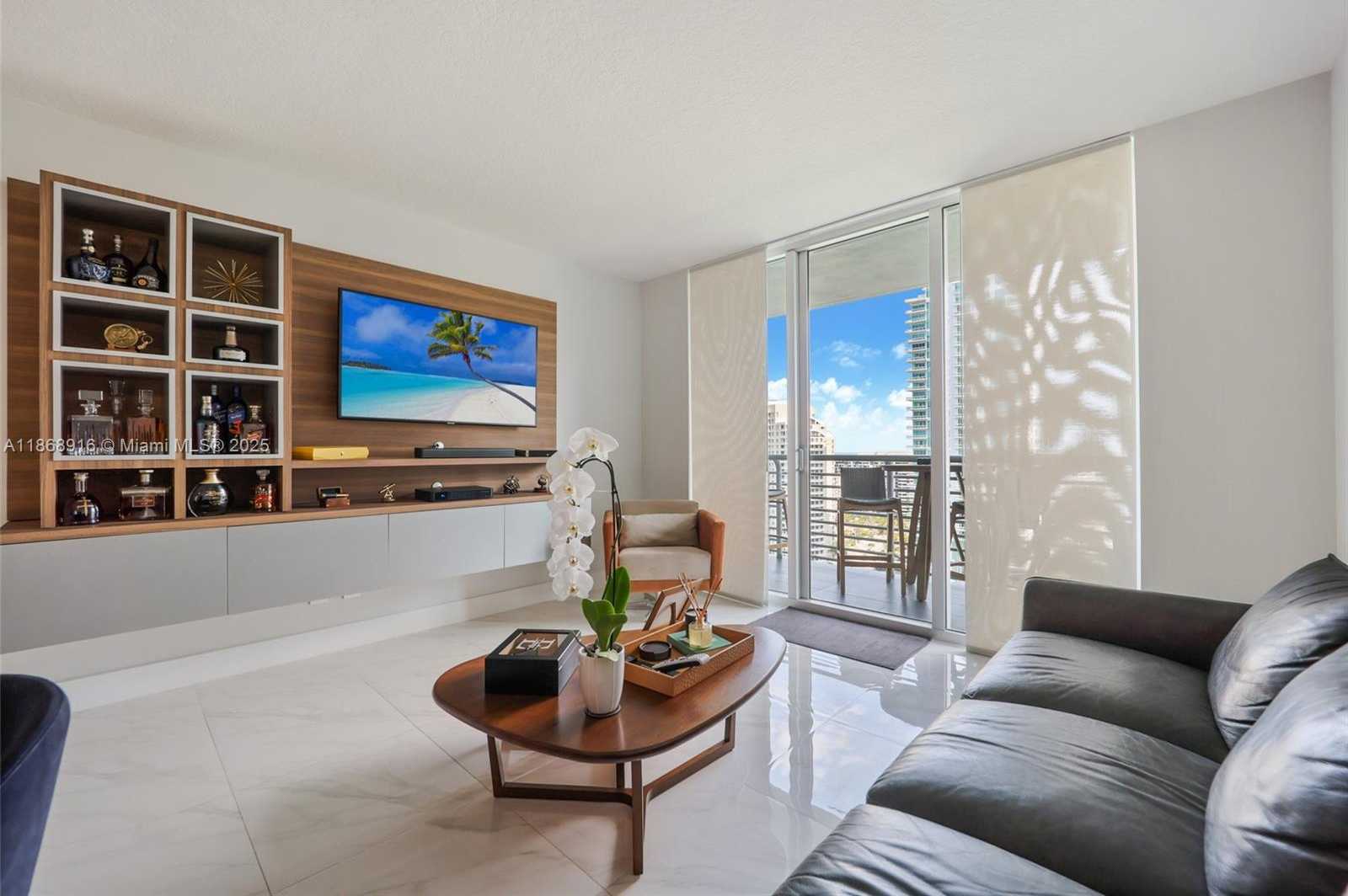 Small Image of 325 SOUTH BISCAYNE BLVD #2515, Miami Number 11