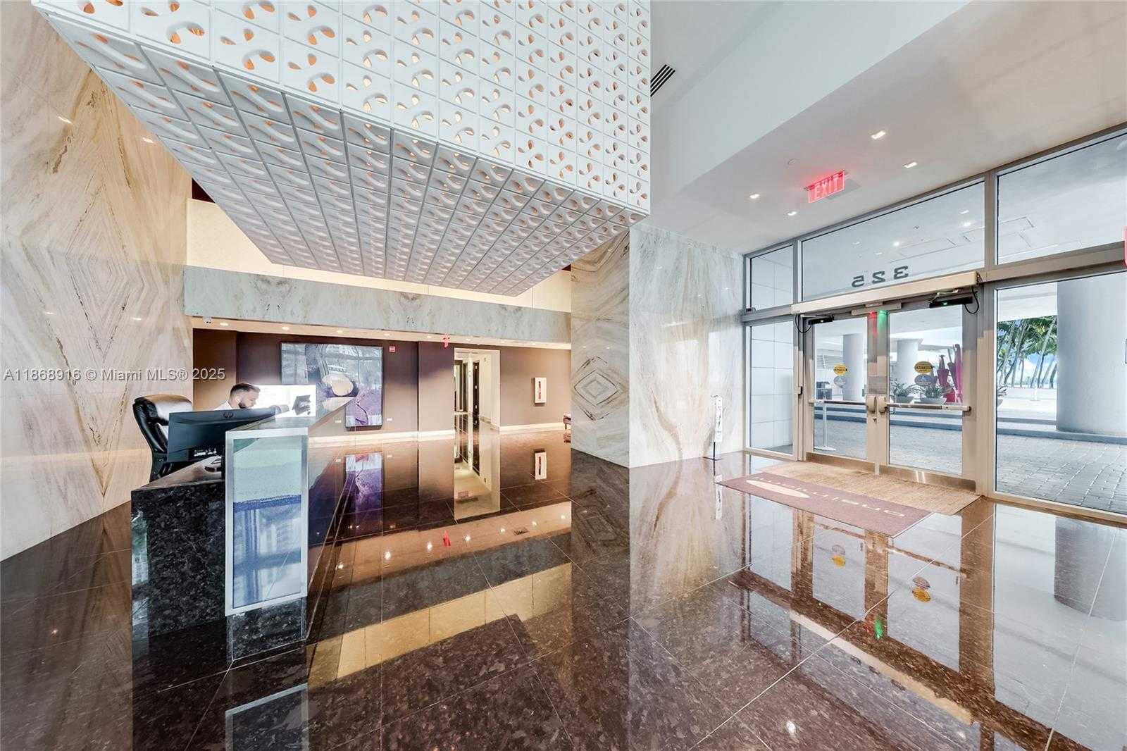 Small Image of 325 SOUTH BISCAYNE BLVD #2515, Miami Number 30