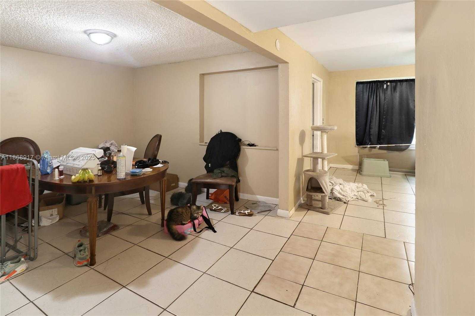 Small Image of 1348 SEAVIEW DR, North Lauderdale Number 20
