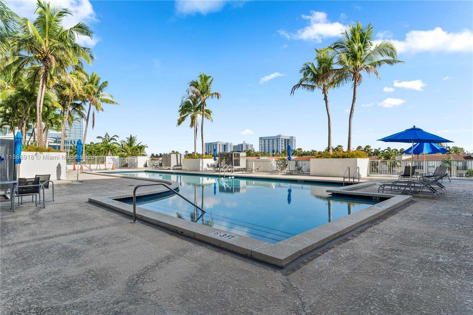 Small Image of 3029 NORTH EAST 188TH ST #924, Aventura Number 15