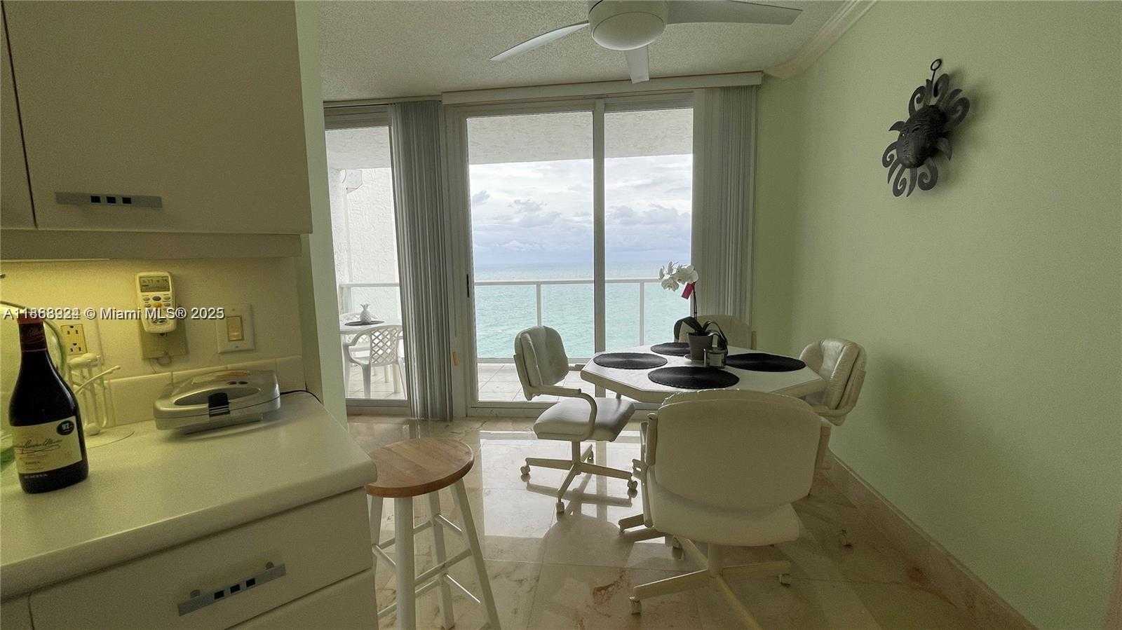 Small Image of 16445 COLLINS AVE #1422, Sunny Isles Beach Number 10