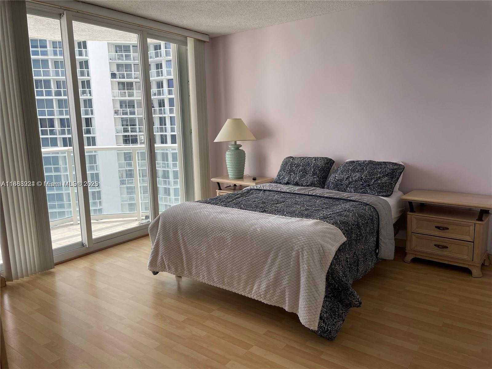 Small Image of 16445 COLLINS AVE #1422, Sunny Isles Beach Number 16