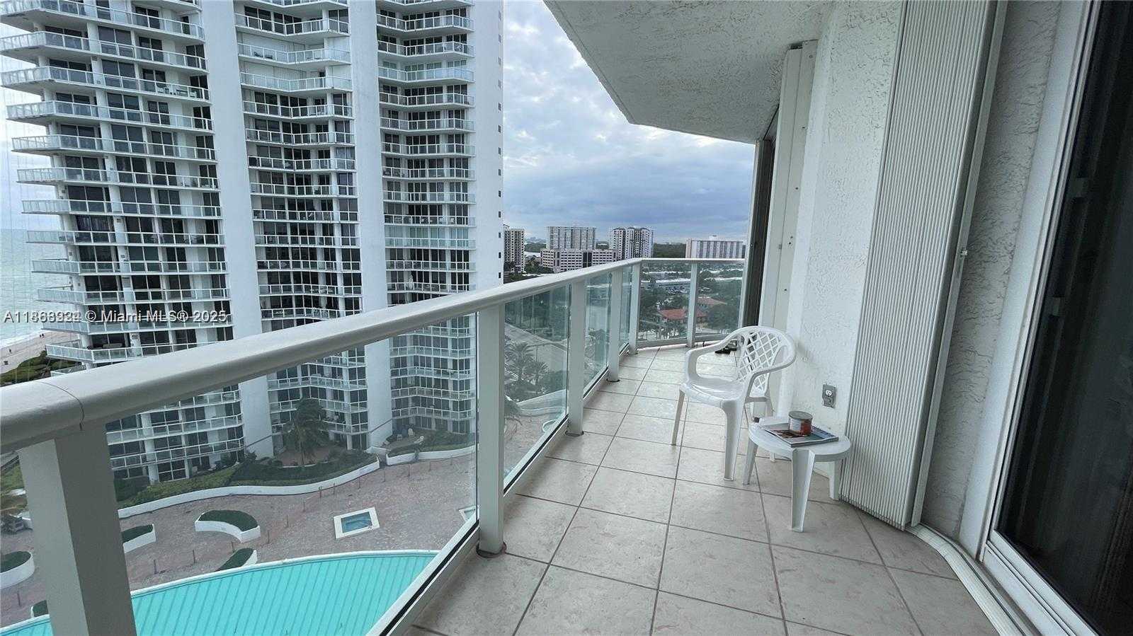 Small Image of 16445 COLLINS AVE #1422, Sunny Isles Beach Number 24
