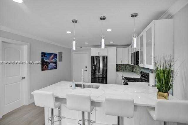 Small Image of 2900 NORTH BANYAN ST #101, Fort Lauderdale Number 14