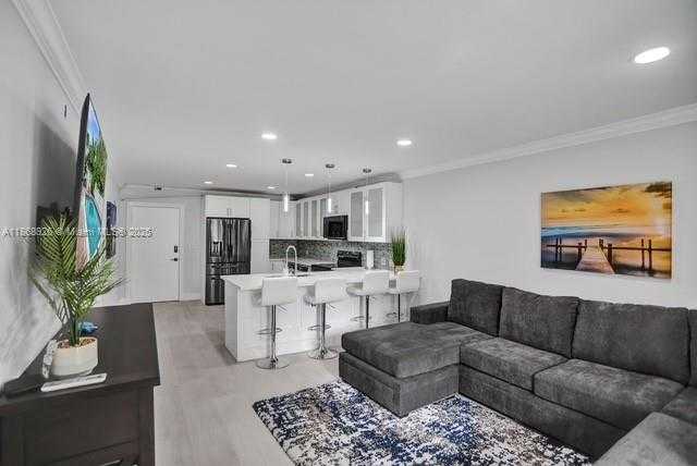 Small Image of 2900 NORTH BANYAN ST #101, Fort Lauderdale Number 20