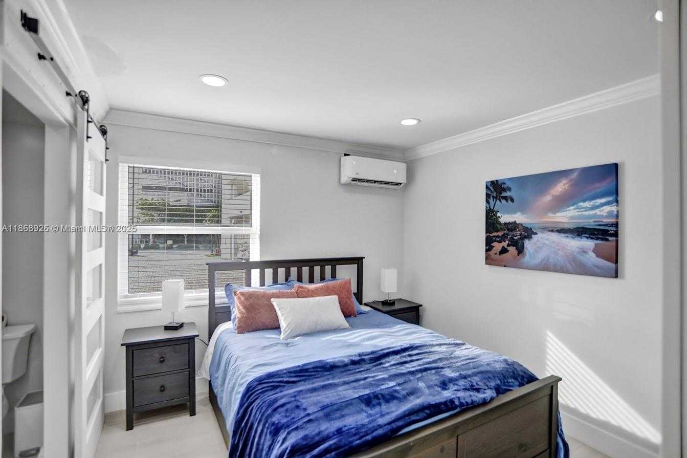 Small Image of 2900 NORTH BANYAN ST #101, Fort Lauderdale Number 28