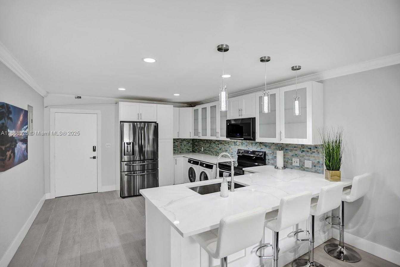 Small Image of 2900 NORTH BANYAN ST #101, Fort Lauderdale Number 31