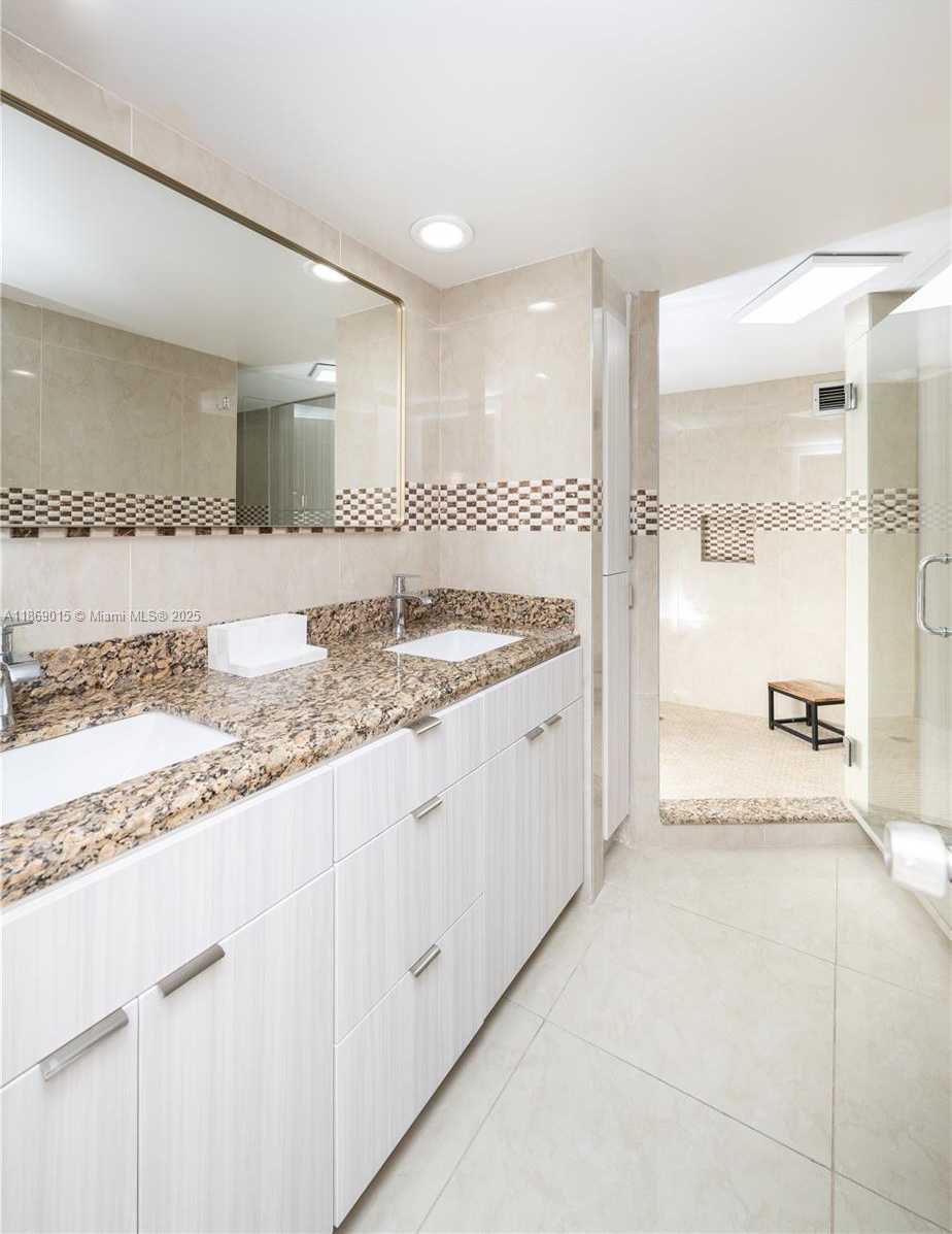 Small Image of 1833 SOUTH OCEAN DR #1007, Hallandale Beach Number 27