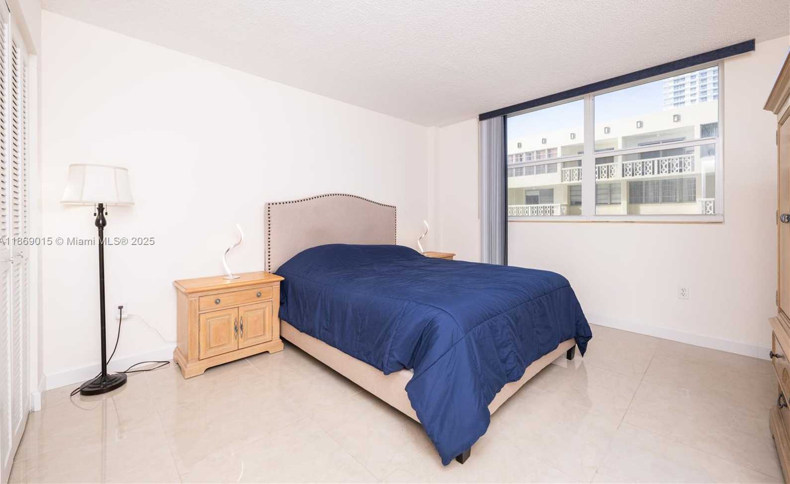 Small Image of 1833 SOUTH OCEAN DR #1007, Hallandale Beach Number 32