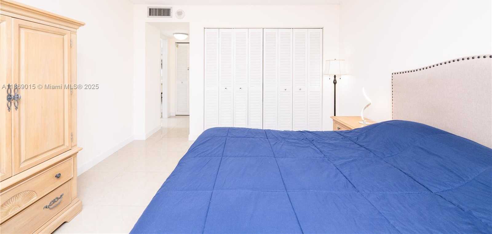Small Image of 1833 SOUTH OCEAN DR #1007, Hallandale Beach Number 34