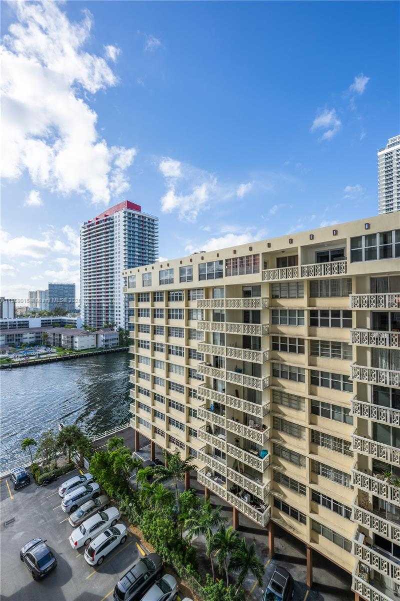 Small Image of 1833 SOUTH OCEAN DR #1007, Hallandale Beach Number 61