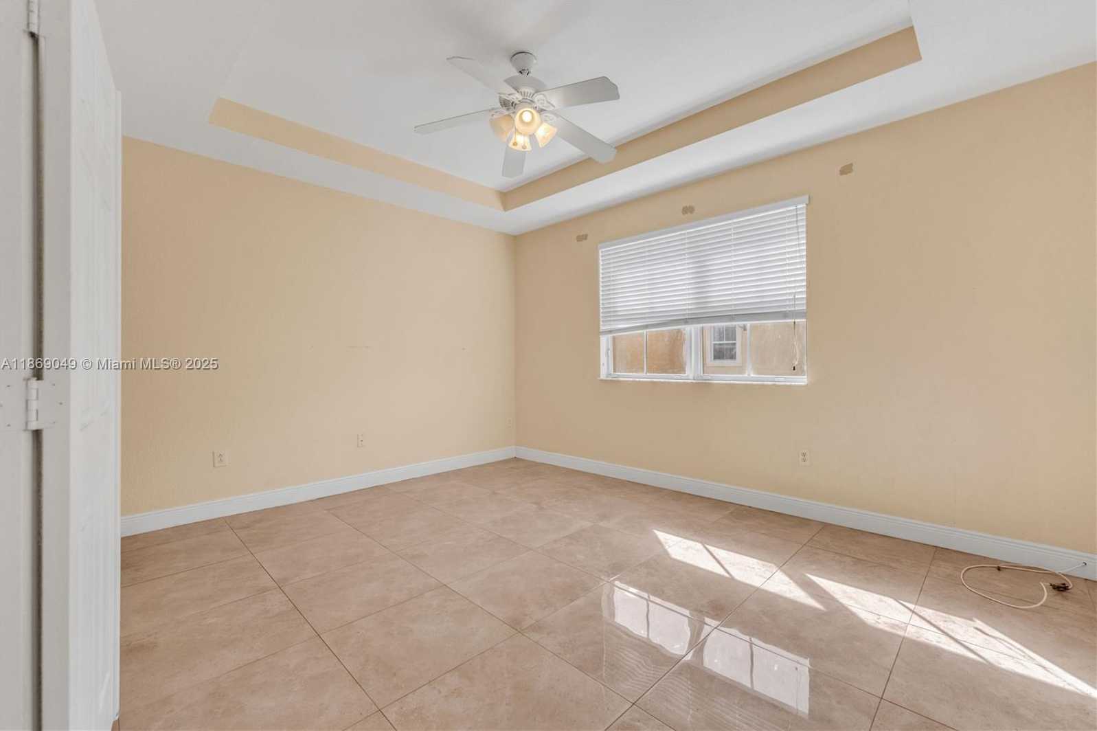 Small Image of 11724 SOUTH WEST 137TH PATH, Miami Number 14