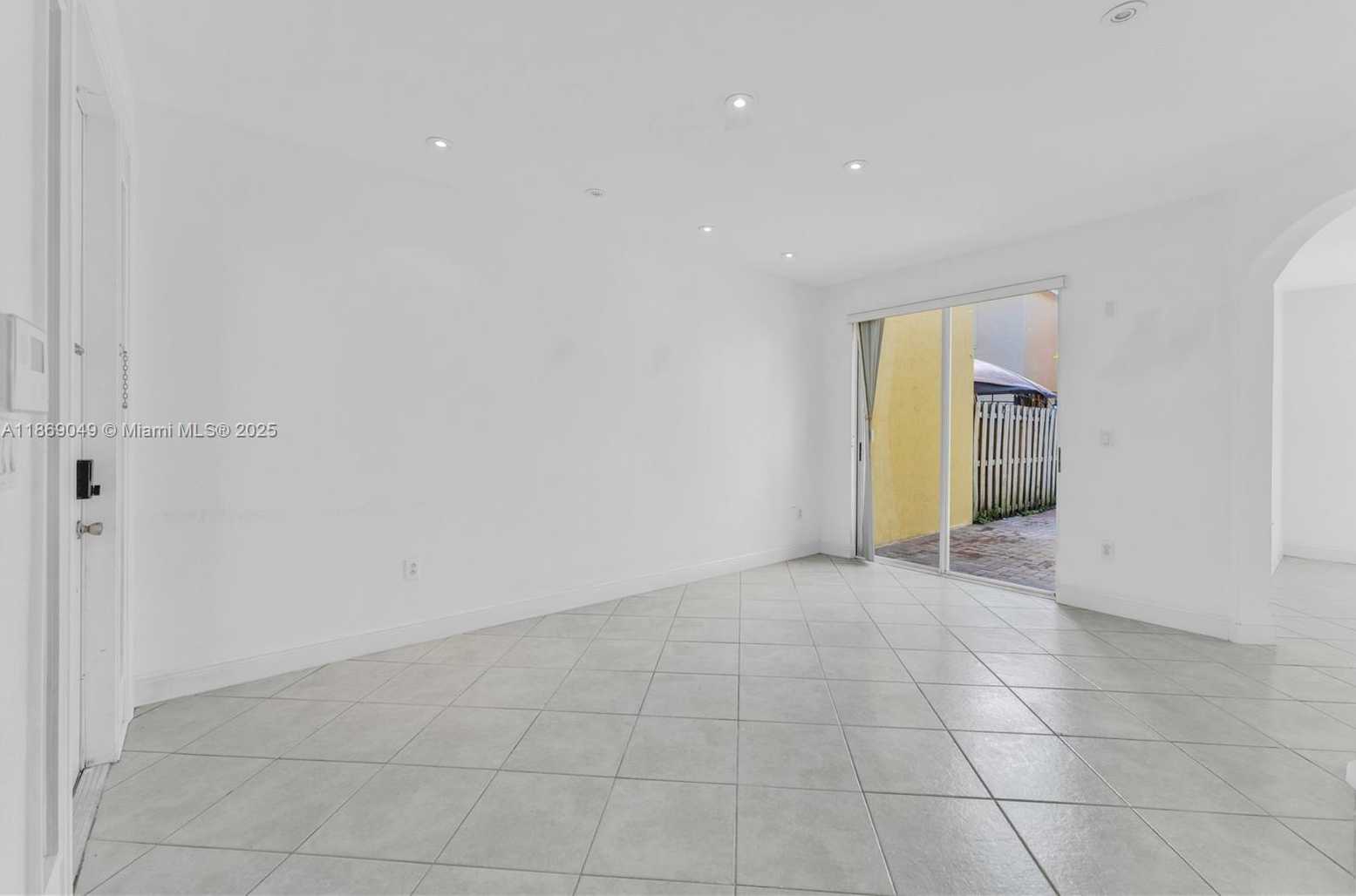 Small Image of 11724 SOUTH WEST 137TH PATH, Miami Number 6